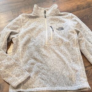 The North Face Men’s Half Zip-Up Fleece Pullover